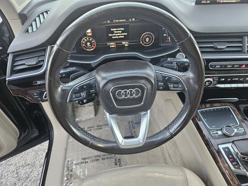 Used 2017 Audi Q7 3.0T Prestige image 13