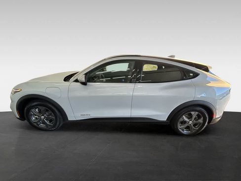 Used 2021 Ford Mustang Mach-E Select RWD image 3