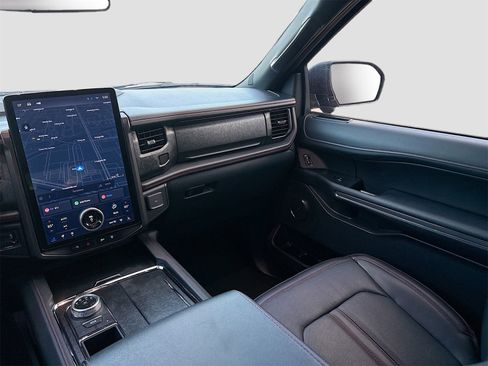 Used 2024 Ford Expedition Max Limited image 25