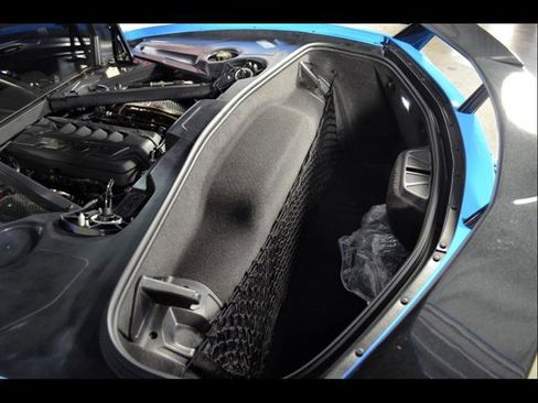 Used 2022 Chevrolet Corvette Stingray Preferred Cpe w/ Z51 Performance Package image 18