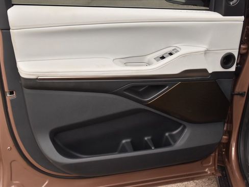 New 2026 Lincoln Navigator Black Label AWD/4WD image 39