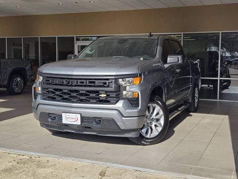 Used 2023 Chevrolet Silverado 1500 Custom RWD image 1