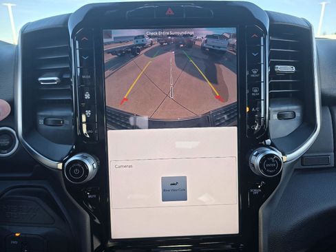 Used 2025 RAM 2500 Big Horn image 9