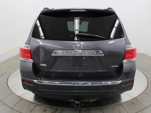 Used 2012 Toyota Highlander Limited w/ Tow Pkg AWD/4WD image 44