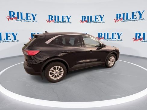Certified 2022 Ford Escape SE w/ Cold Weather Package AWD/4WD image 9