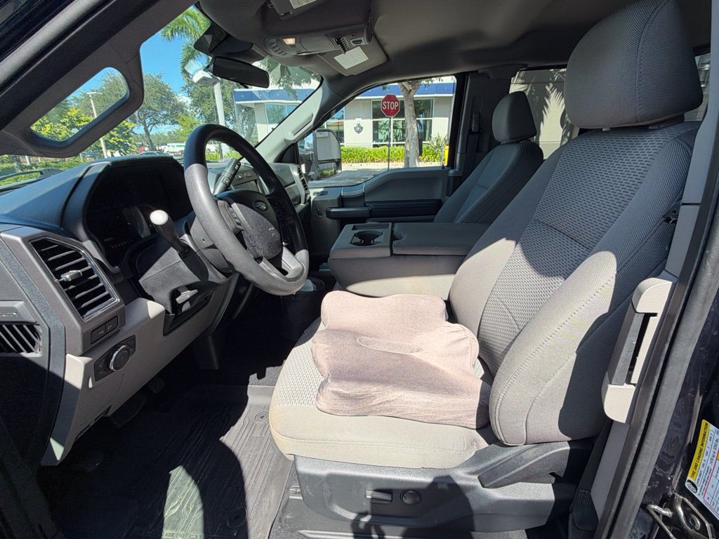 Used 2021 Ford F250 XLT w/ XLT Premium Package AWD/4WD image 5