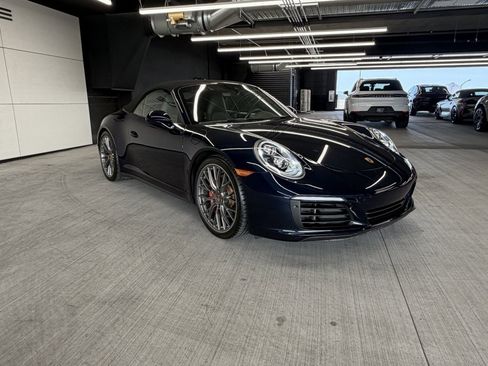 Used 2019 Porsche 911 Carrera 4S image 6