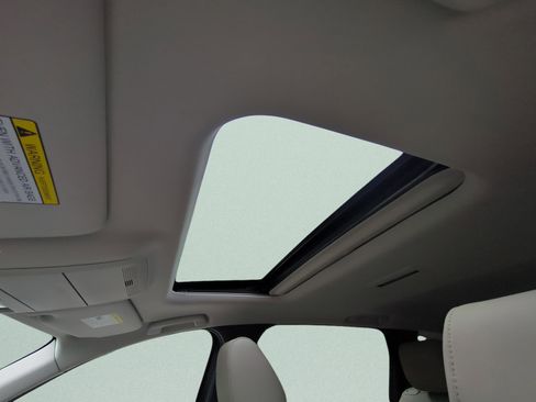 New 2026 MAZDA CX-90 Plug-In Hybrid w/ Preferred image 19