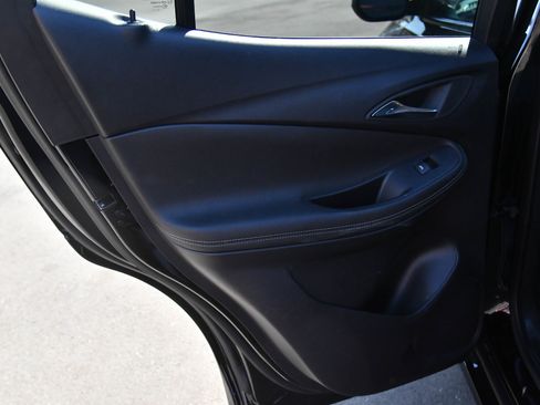 Used 2023 Buick Encore GX Select w/ Sport Touring Package image 32