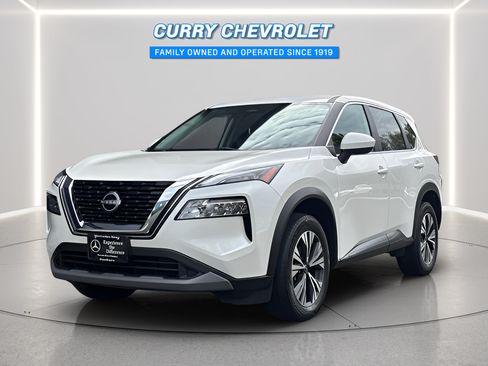 Used 2023 Nissan Rogue SV AWD/4WD image 2