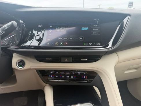 Used 2023 Buick Envision Avenir AWD/4WD image 17
