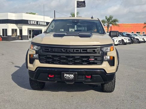 Used 2023 Chevrolet Silverado 1500 Custom Trail Boss w/ LPO, Dark Essentials Package AWD/4WD image 2