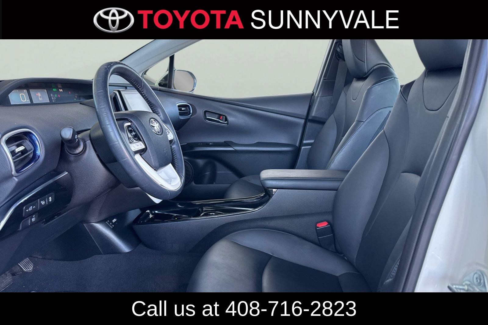 Used 2018 Toyota Prius Four Touring w/ Premium Convenience Package FWD image 15