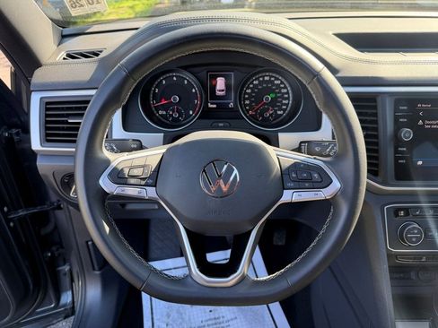 Used 2021 Volkswagen Atlas Cross Sport SE w/ Panoramic Sunroof Package AWD/4WD image 14