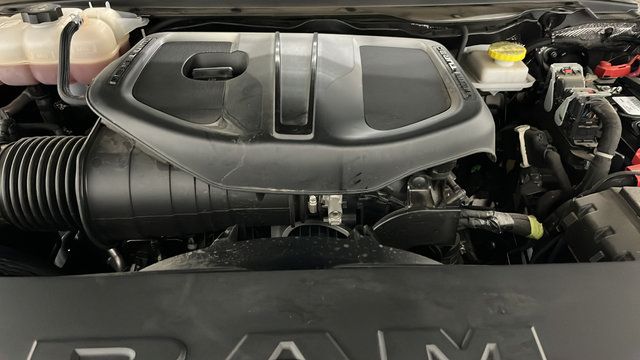 Used 2025 RAM 1500 Laramie w/ Sport Appearance Package AWD/4WD image 26