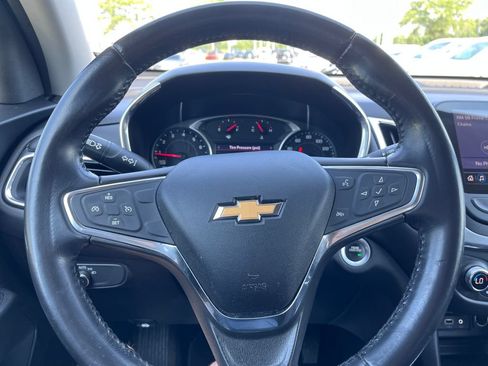 Used 2019 Chevrolet Equinox LT w/ Sun & Navigation Package AWD/4WD image 13