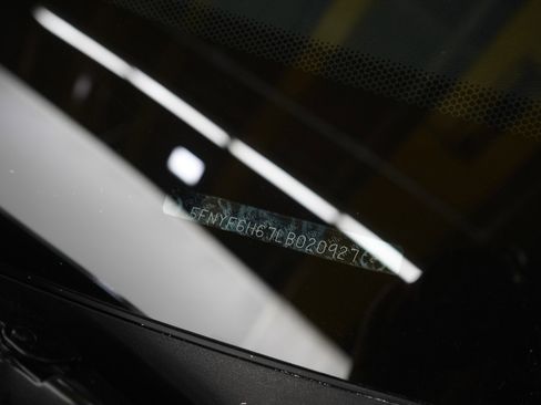 Used 2020 Honda Pilot Touring image 34