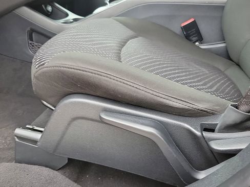 Used 2020 Dodge Journey SE FWD image 13