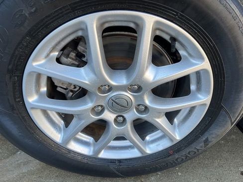 Certified 2023 Chrysler Pacifica Touring-L image 7