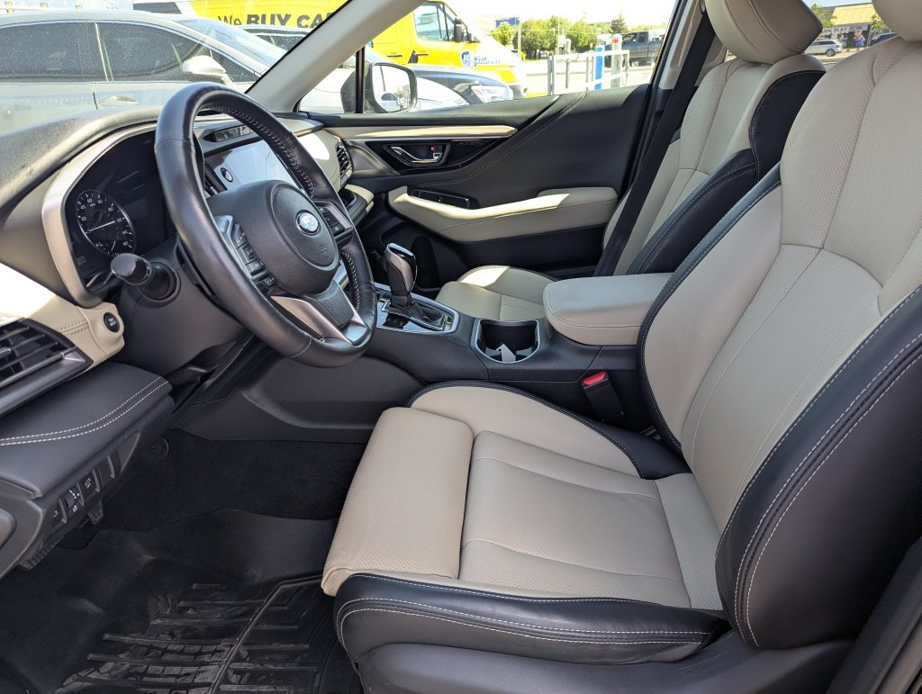 Used 2024 Subaru Outback Limited AWD/4WD image 15