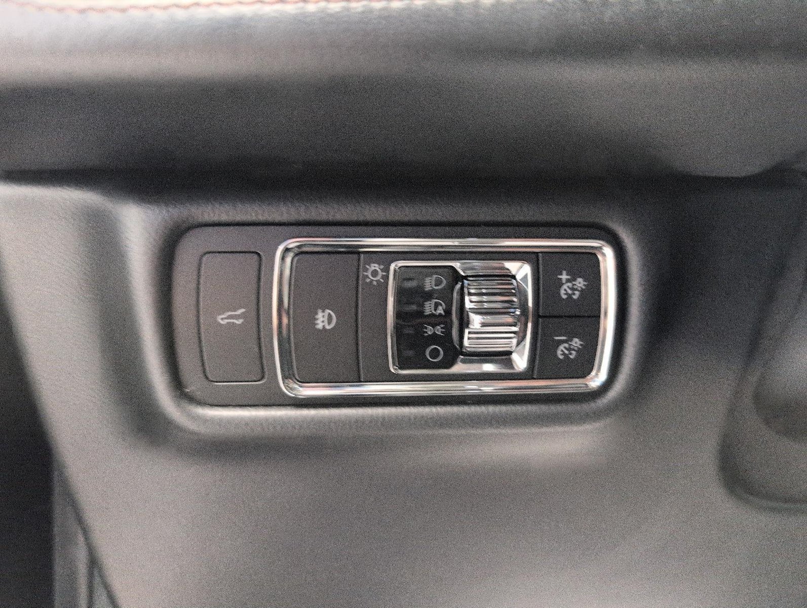 Used 2020 Lincoln Aviator Reserve w/ Equipment Group 202A AWD/4WD image 10