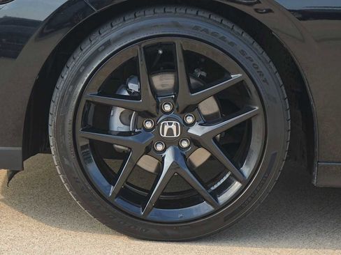 Used 2024 Honda Civic Sport image 7