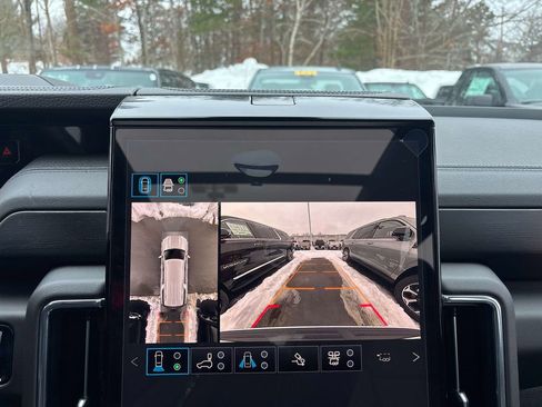 New 2026 GMC Yukon XL Denali w/ Denali Reserve Package image 16