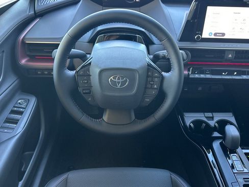 New 2026 Toyota Prius Plug-In Hybrid FWD image 16
