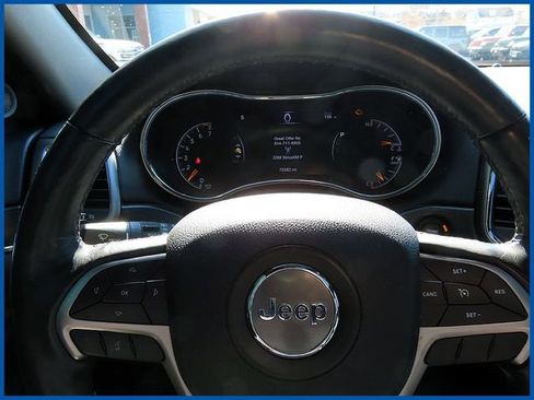 Certified 2018 Jeep Grand Cherokee Limited image 14