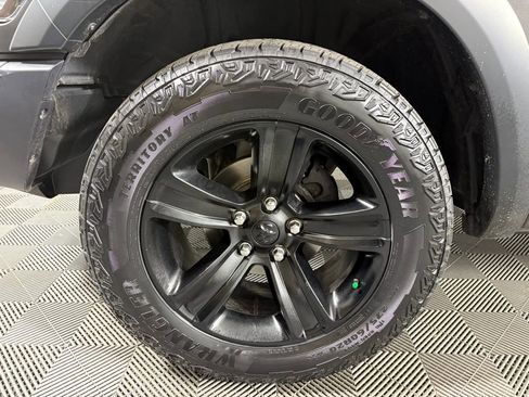 Used 2022 RAM 1500 Classic Warlock image 10