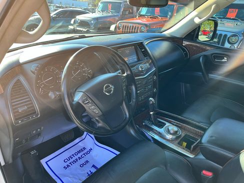 Used 2020 Nissan Armada SL w/ Premium Package image 11