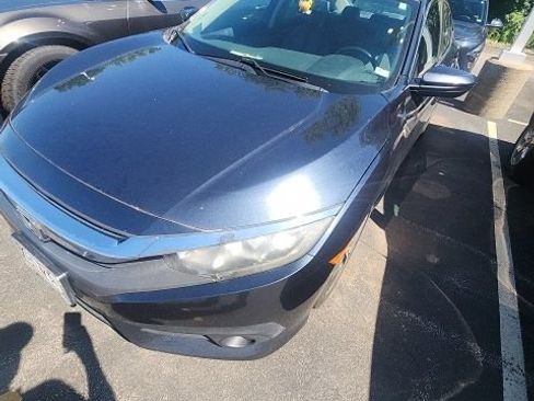 Used 2017 Honda Civic EX-L image 4