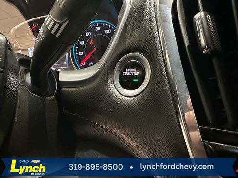 Used 2018 Chevrolet Traverse RS image 16