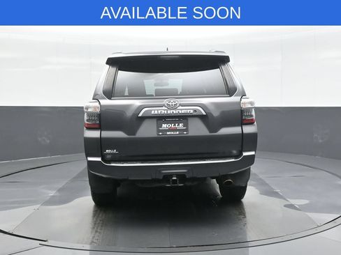 Used 2017 Toyota 4Runner SR5 Premium w/ Convenience Package AWD/4WD image 6