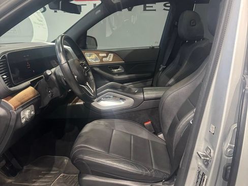 Used 2020 Mercedes-Benz GLS 450 4MATIC image 9