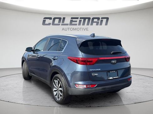 Used 2018 Kia Sportage EX image 3