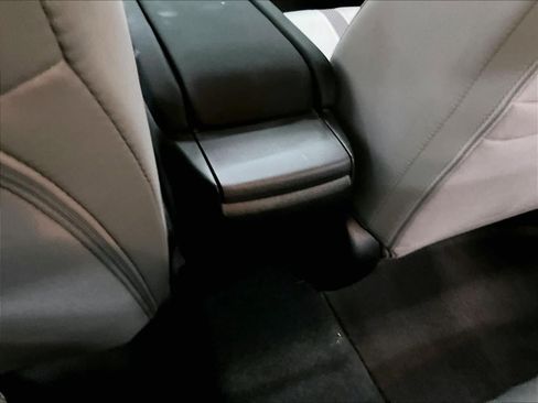 Used 2019 Honda Civic EX image 38