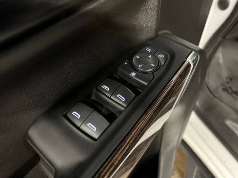 Certified 2021 GMC Sierra 1500 Elevation image 16