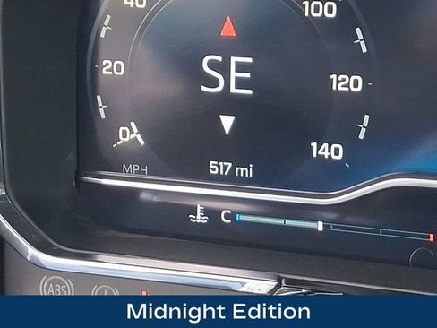 Used 2025 Chevrolet Silverado 2500 High Country w/ Midnight Edition AWD/4WD image 6