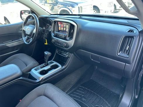 Used 2016 Chevrolet Colorado LT w/ LT Convenience Package image 21