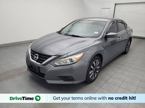 Used 2016 Nissan Altima 2.5 SV FWD image 1