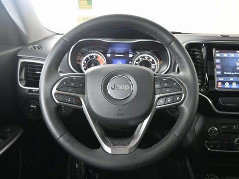 Used 2022 Jeep Cherokee Limited image 36