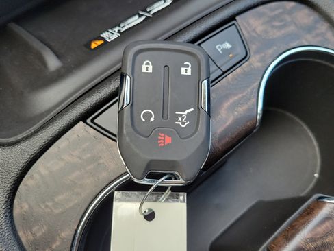 Used 2023 GMC Acadia Denali AWD/4WD image 29