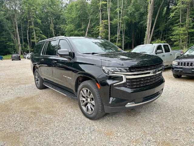 Used 2021 Chevrolet Suburban LT AWD/4WD image 18