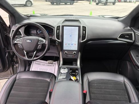 Used 2022 Ford Edge ST-Line w/ Class II Trailer Tow Package AWD/4WD image 16