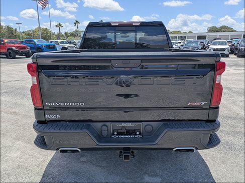 Used 2021 Chevrolet Silverado 1500 RST w/ Convenience Package II AWD/4WD image 5