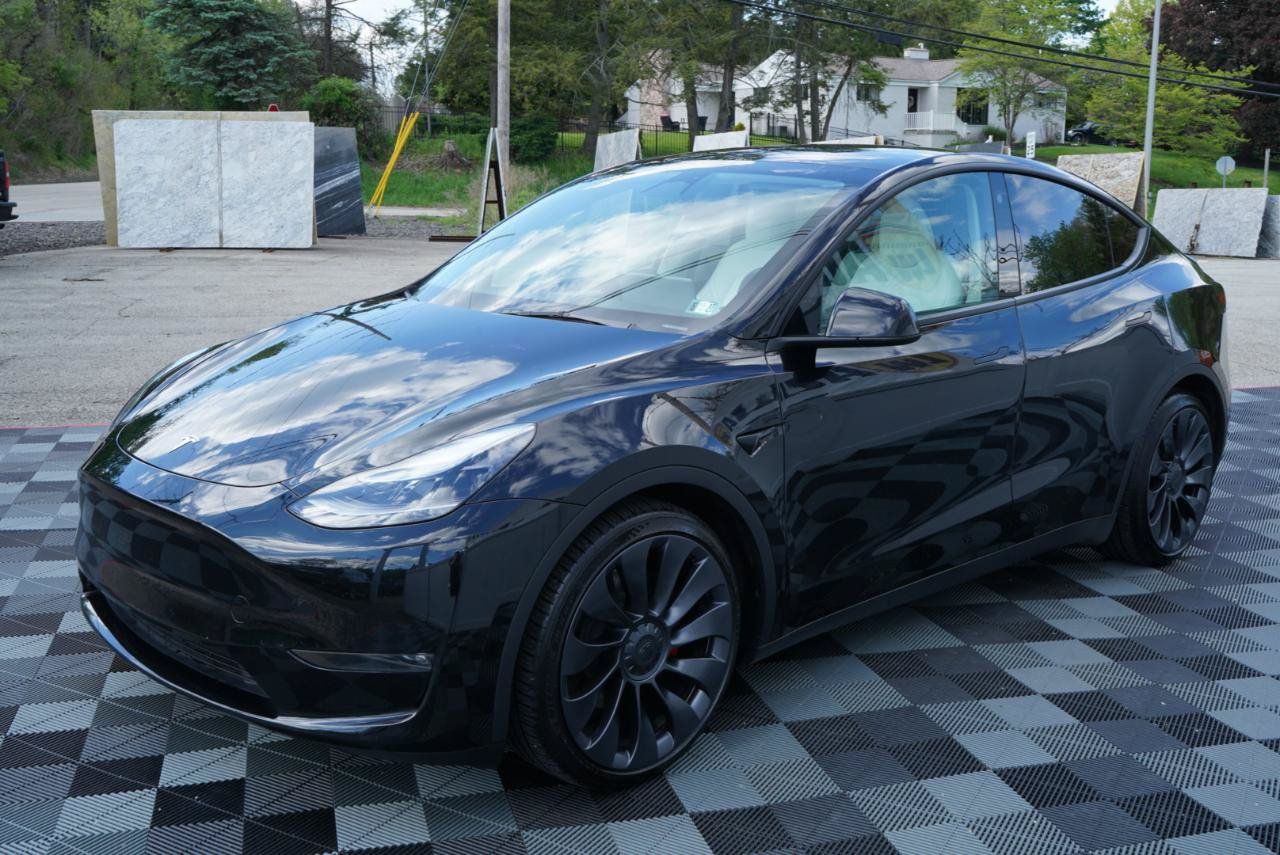 Used 2023 Tesla Model Y Performance AWD/4WD image 12