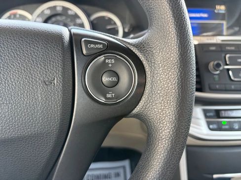 Used 2015 Honda Accord EX image 27