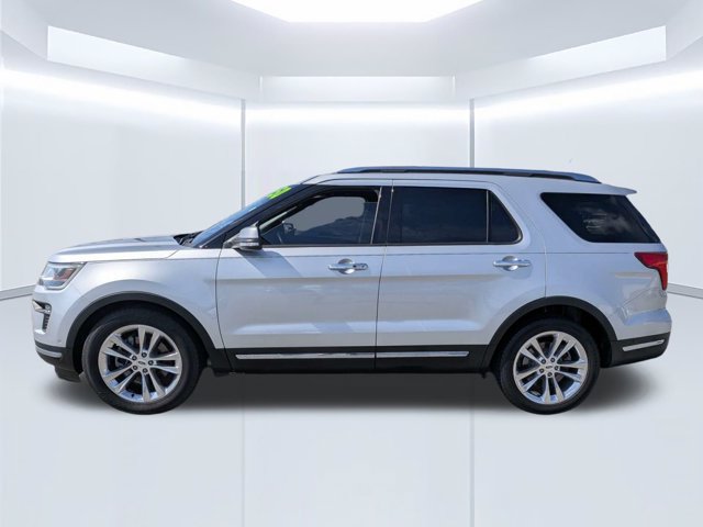 Used 2018 Ford Explorer Limited w/ Equipment Group 301A FWD image 10