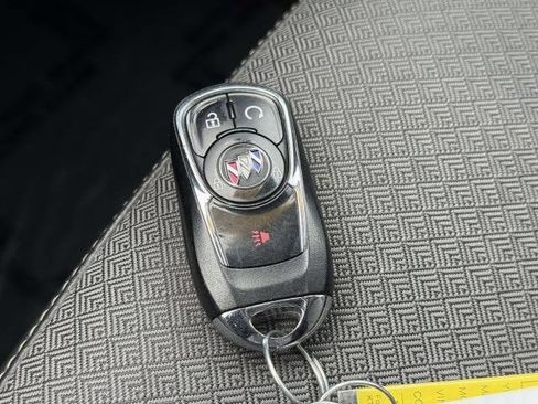 Used 2022 Buick Encore GX Preferred w/ Cold Weather Comfort Package image 28